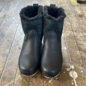 No. 6 shearling clog boots